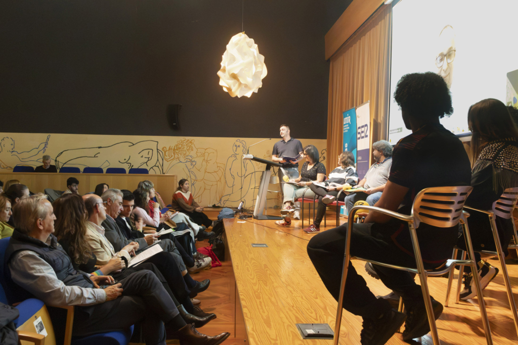 La ESDIR acoge las VI Jornadas de la Juventud de Radio Rioja Cadena SER