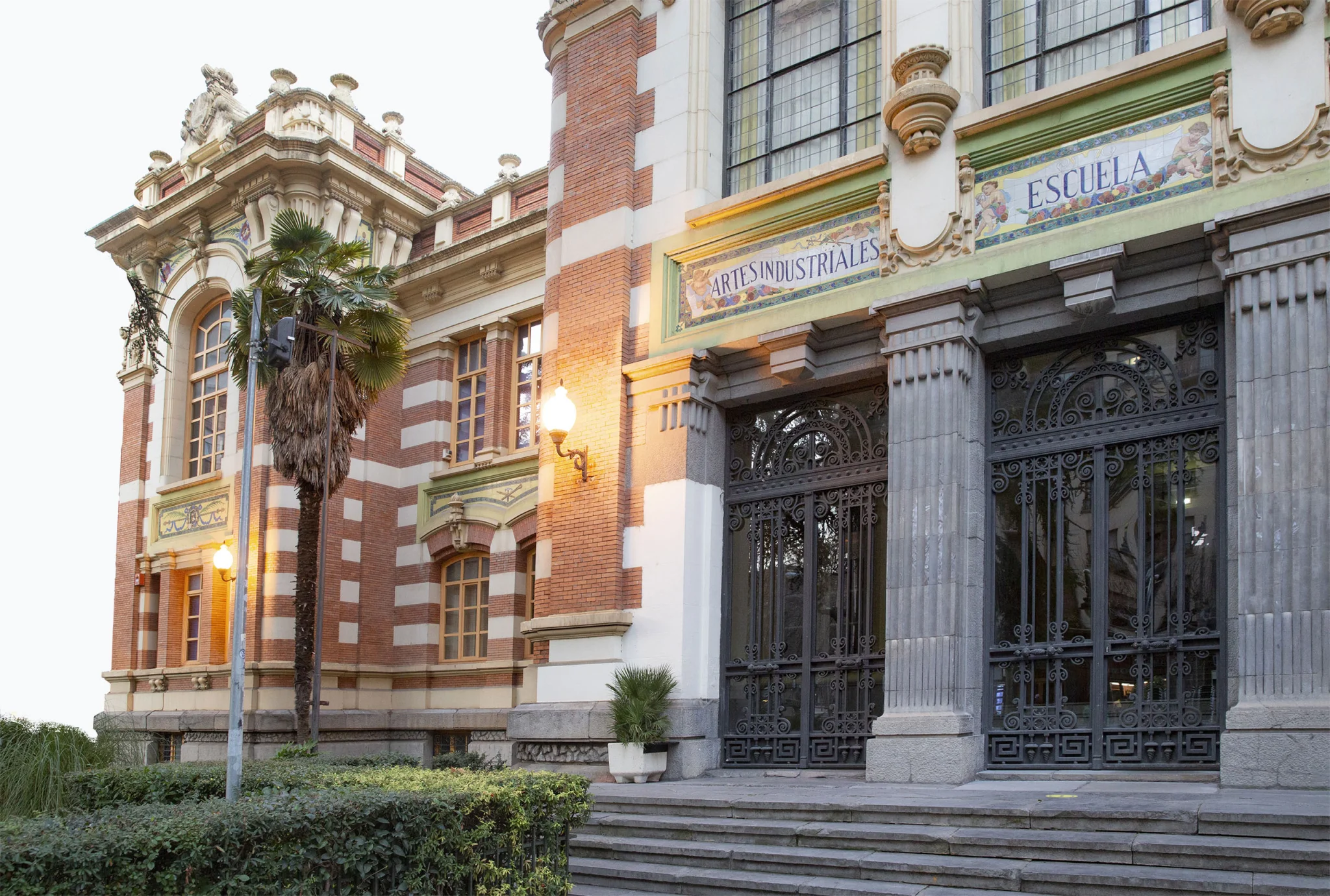 Formulario de inscripción para la Jornada de Puertas Abiertas de la Esdir 2026